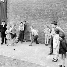 Street cricket, Govan 1956