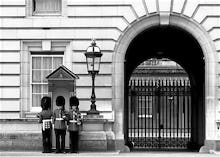 Guard change, Buckingham Palace