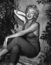 Marilyn Monroe - At home in Palm Springs