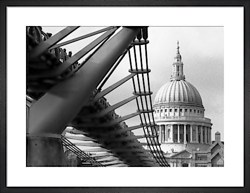 Millennium Bridge spectators by St. Paul's by Niki Gorick