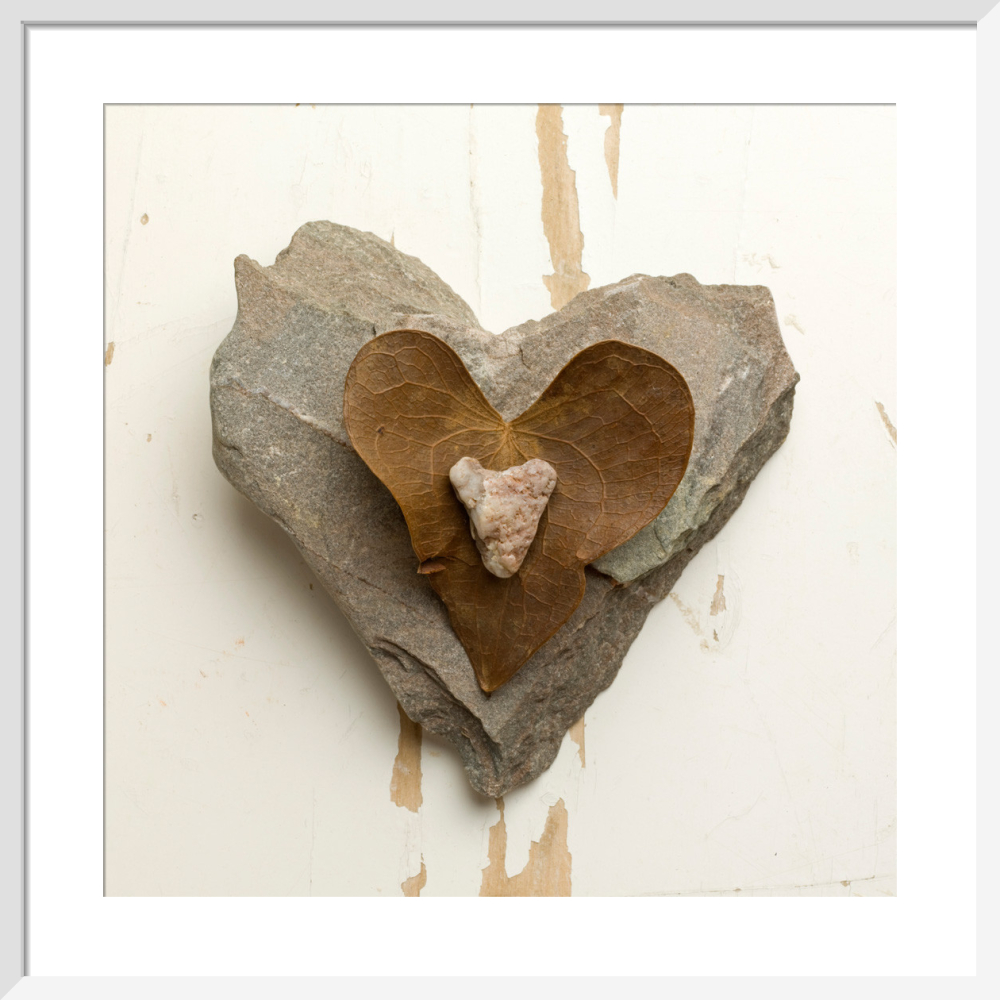 Heart Stones with Leaf