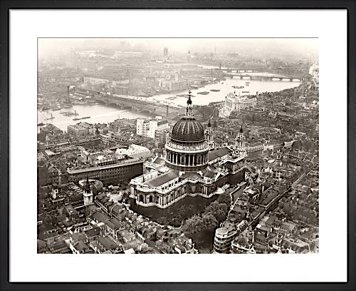 St Pauls from the air, late 1930s from Stilltime