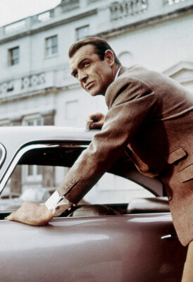 Sean Connery (Goldfinger) 1964 by Hollywood Photo Archive King & Mcgaw