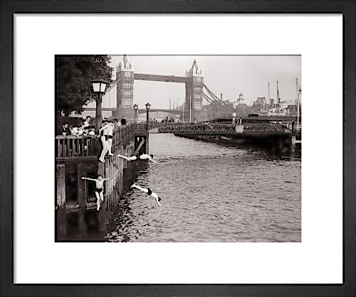 Hot Weather, London Tower Bridge - June 1952 by Mirrorpix